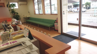 コスモス調剤薬局中津川店玄関